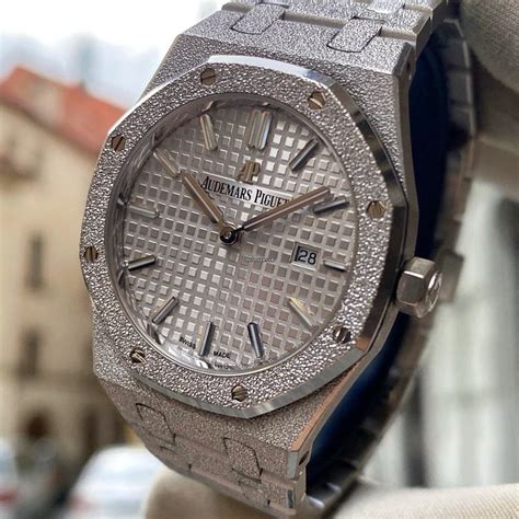 frosted audemars piguet replica